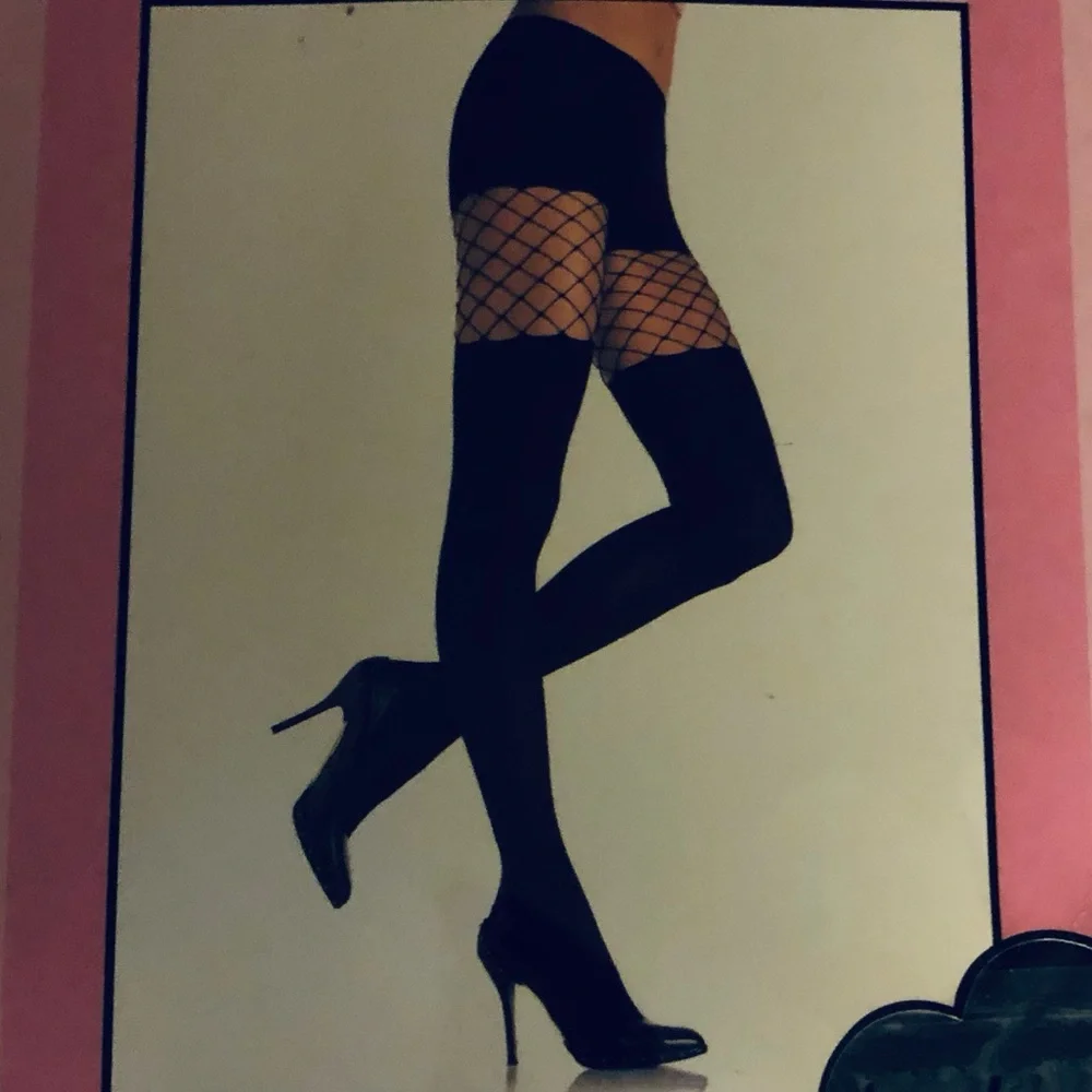 leg avenue pantyhose black with diamond fishnet top ladies sz Tall 90-160# NEW